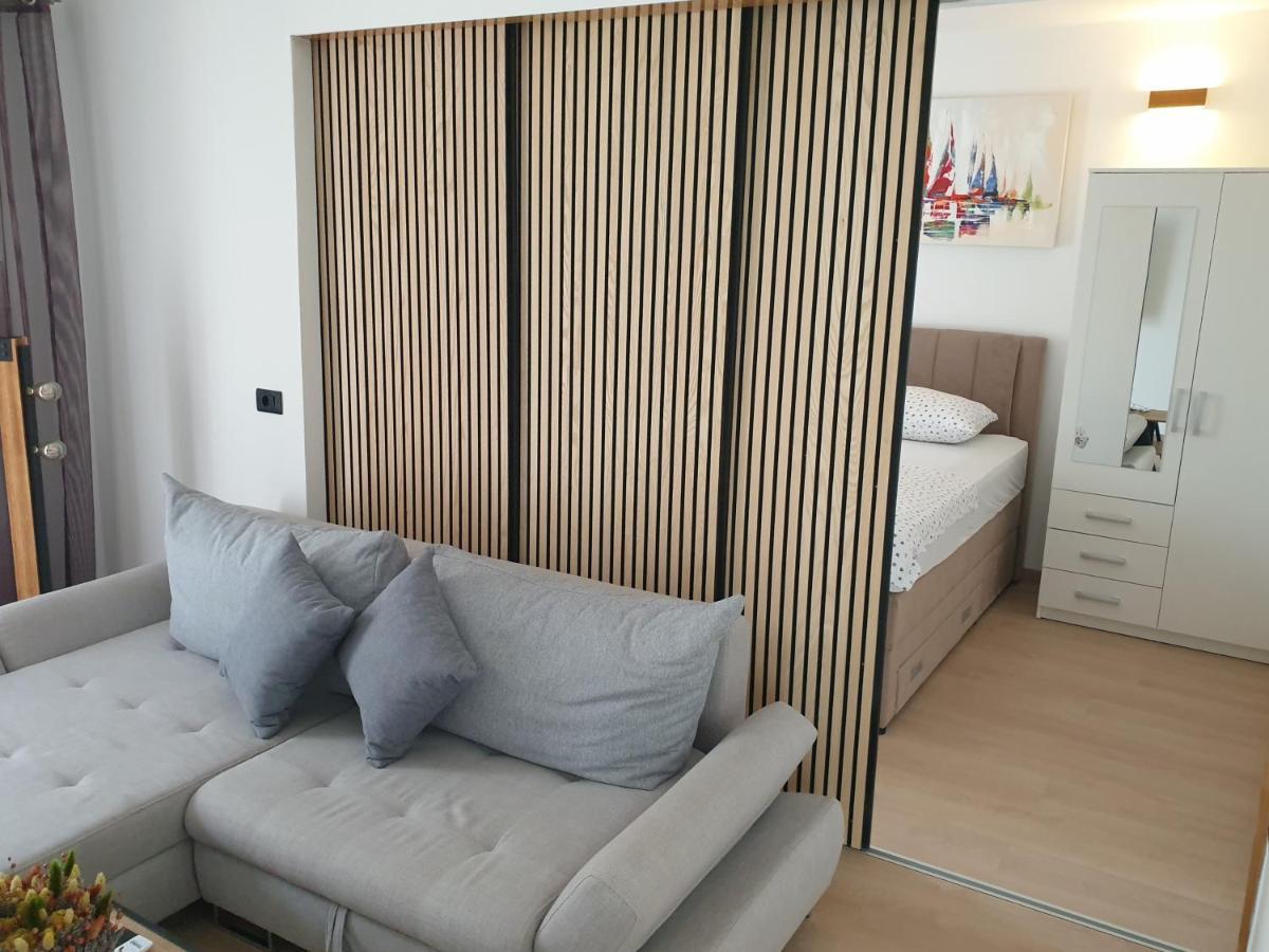 Apartments Gabi Omis Ngoại thất bức ảnh