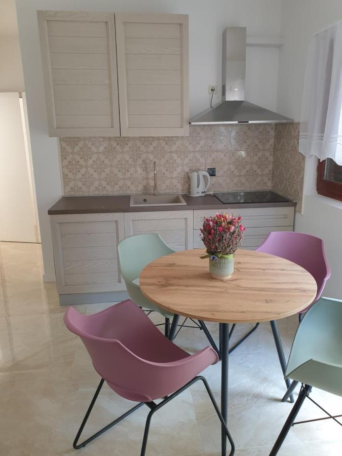 Apartments Gabi Omis Ngoại thất bức ảnh