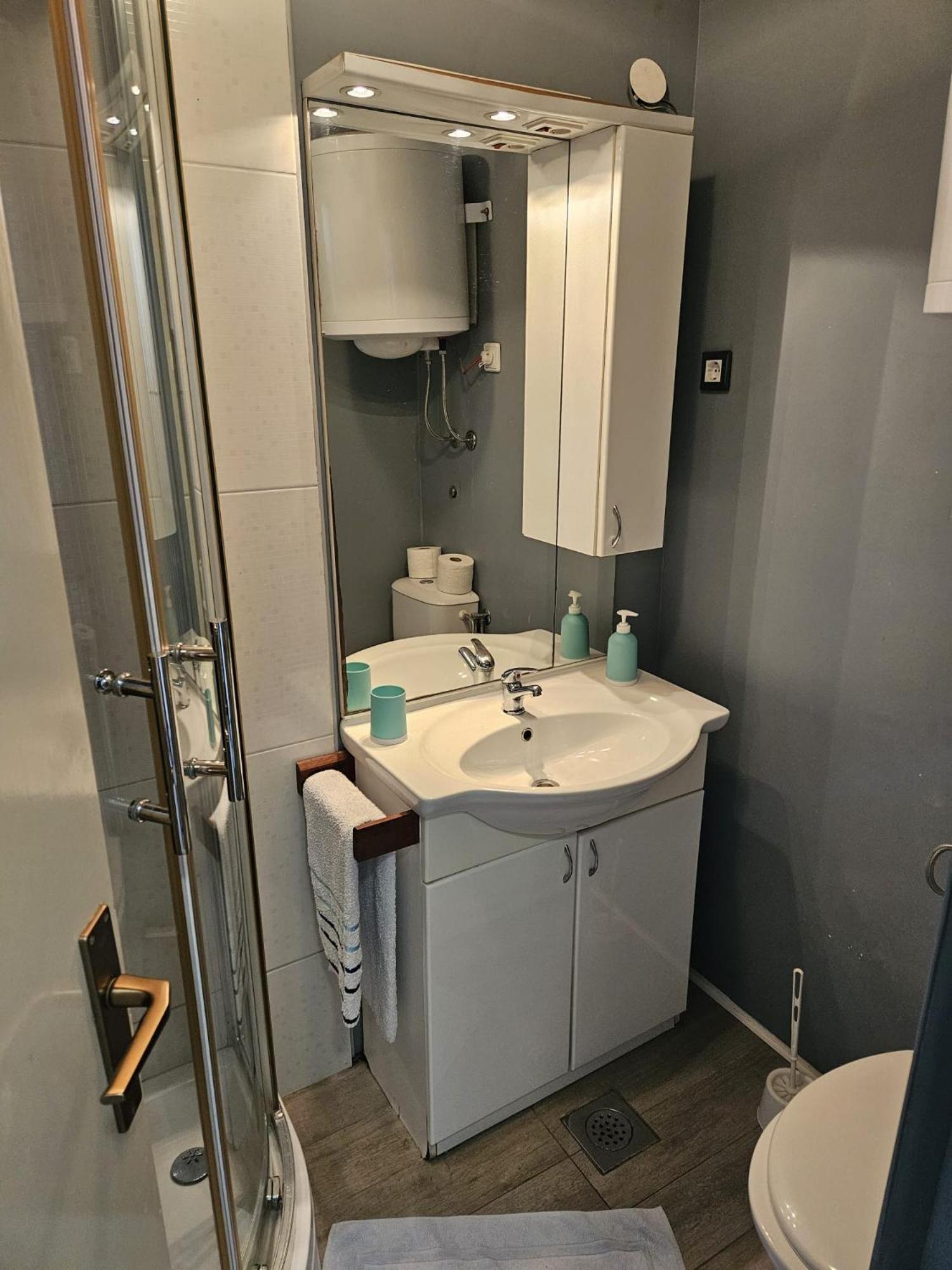Apartments Gabi Omis Ngoại thất bức ảnh