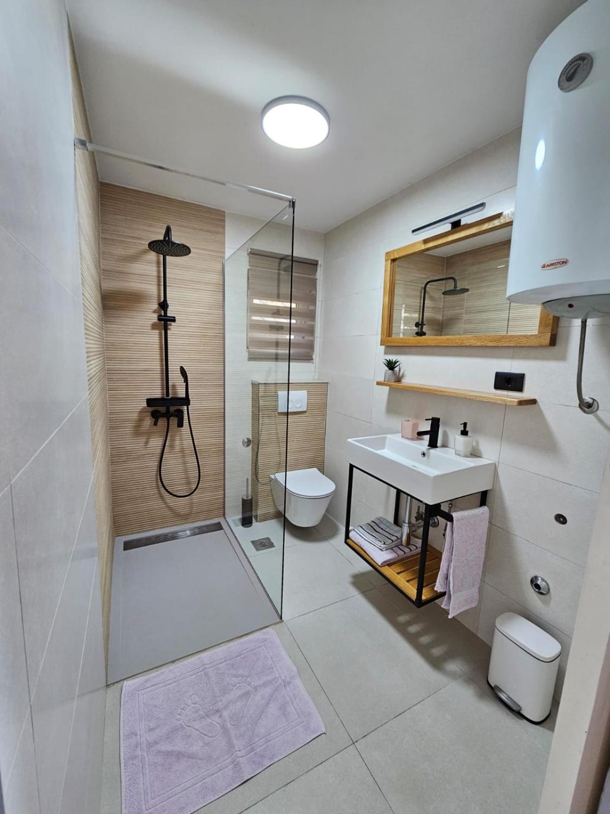 Apartments Gabi Omis Ngoại thất bức ảnh