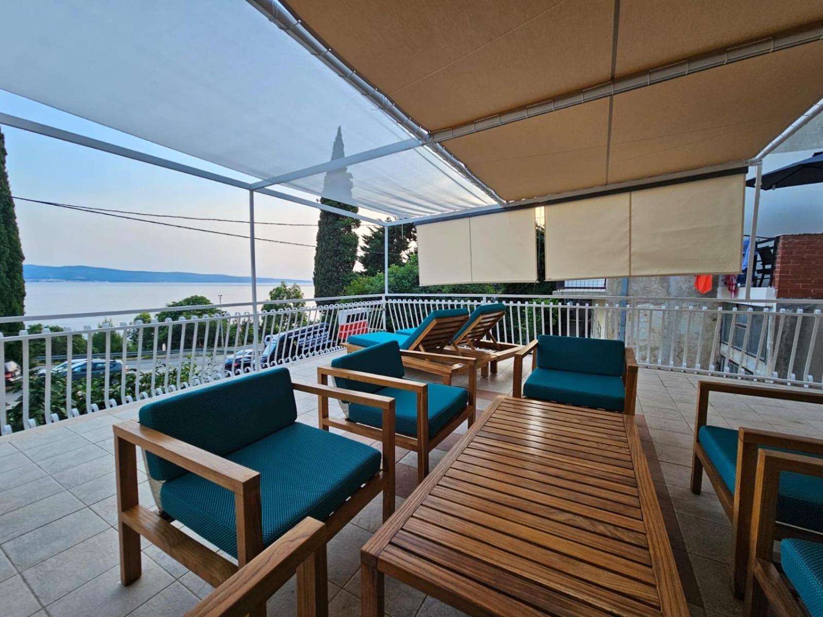 Apartments Gabi Omis Ngoại thất bức ảnh